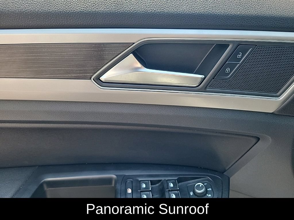 Used 2019 Volkswagen Atlas SE w/ Panoramic Sunroof Package AWD/4WD image 16