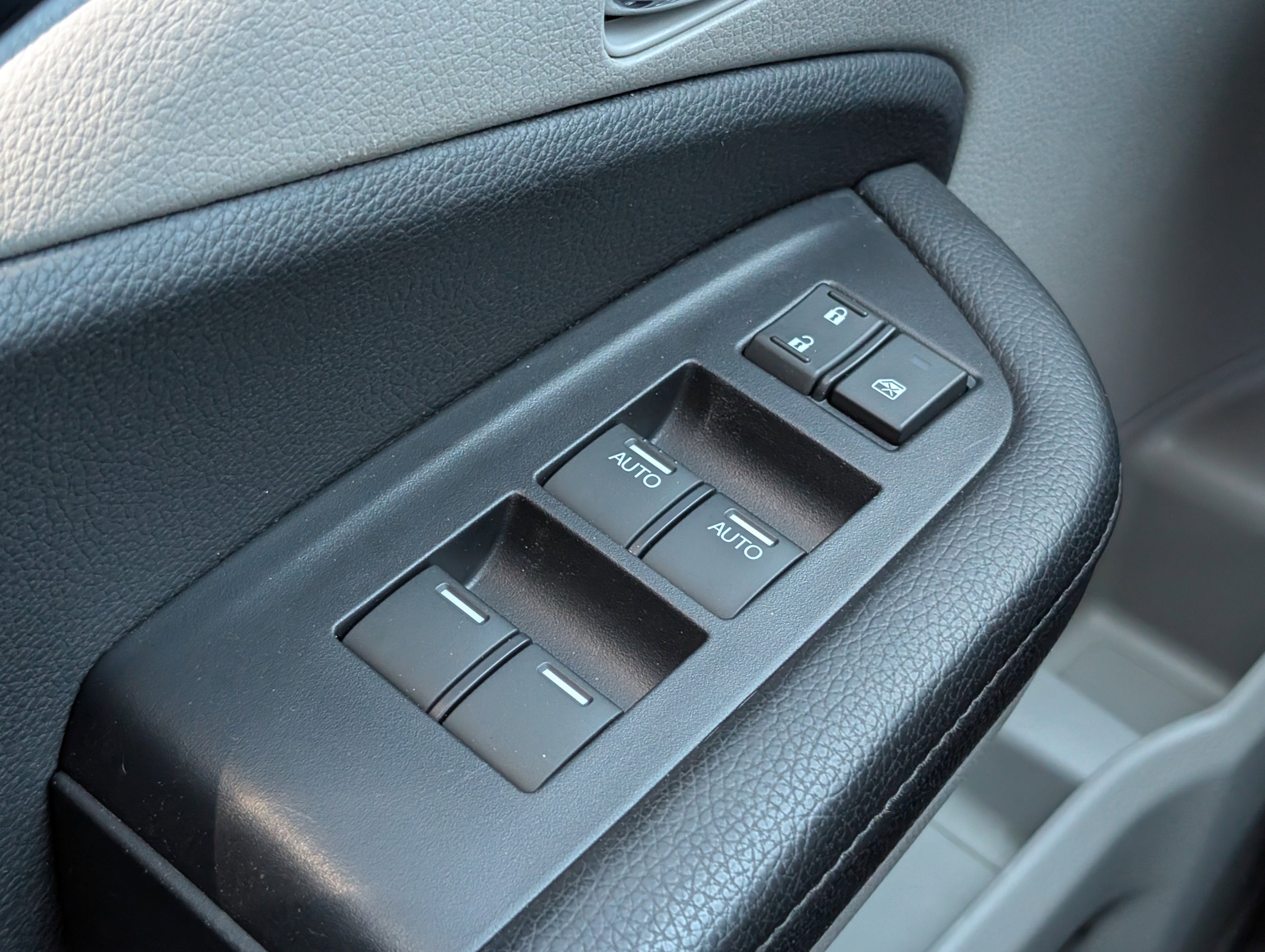 Used 2019 Honda Pilot Elite image 23