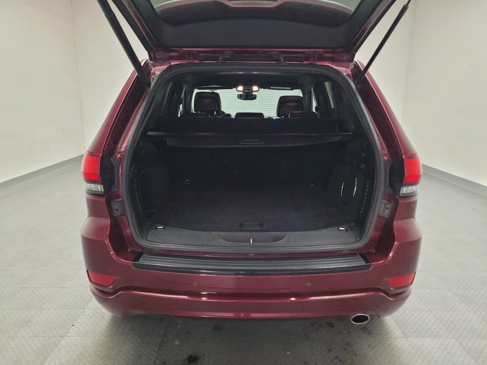 Used 2018 Jeep Grand Cherokee Altitude image 29