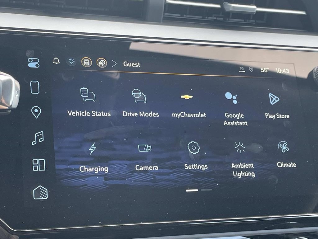 New 2027 Chevrolet Bolt RS w/ Technology Package FWD image 19