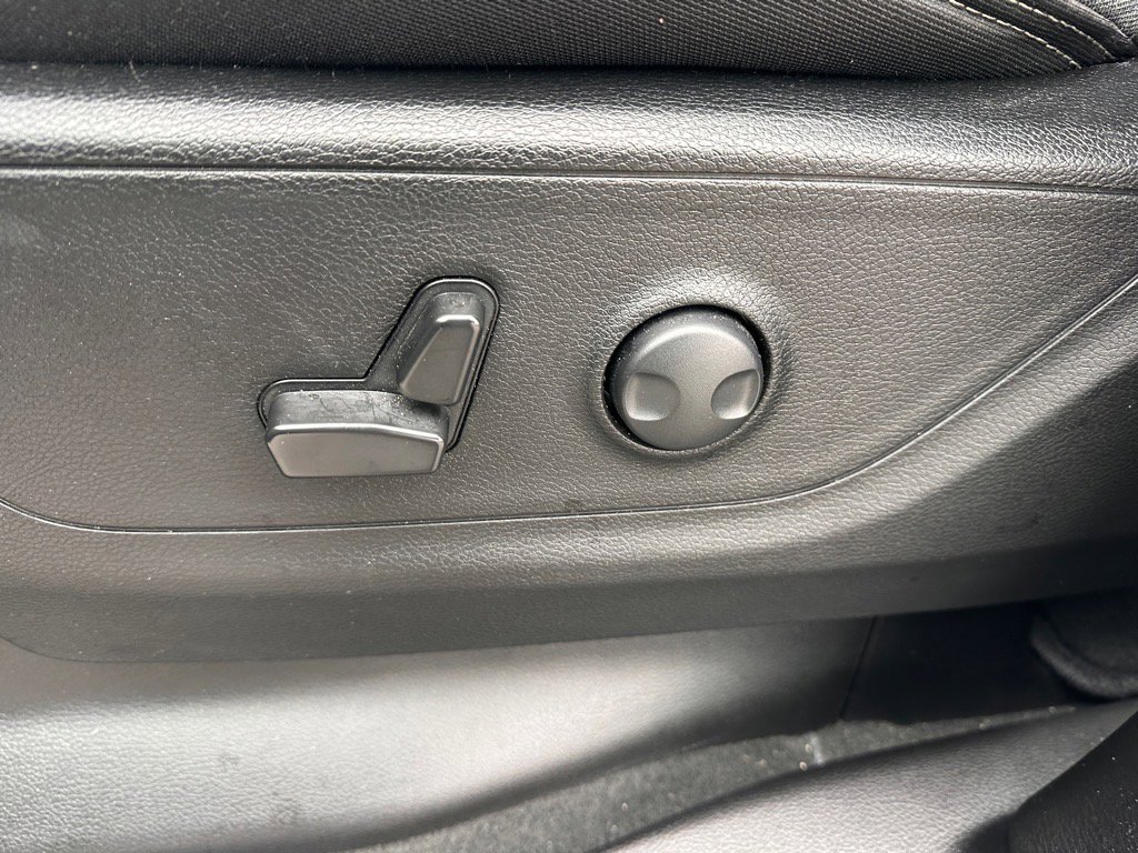 Used 2024 RAM 1500 Big Horn image 16