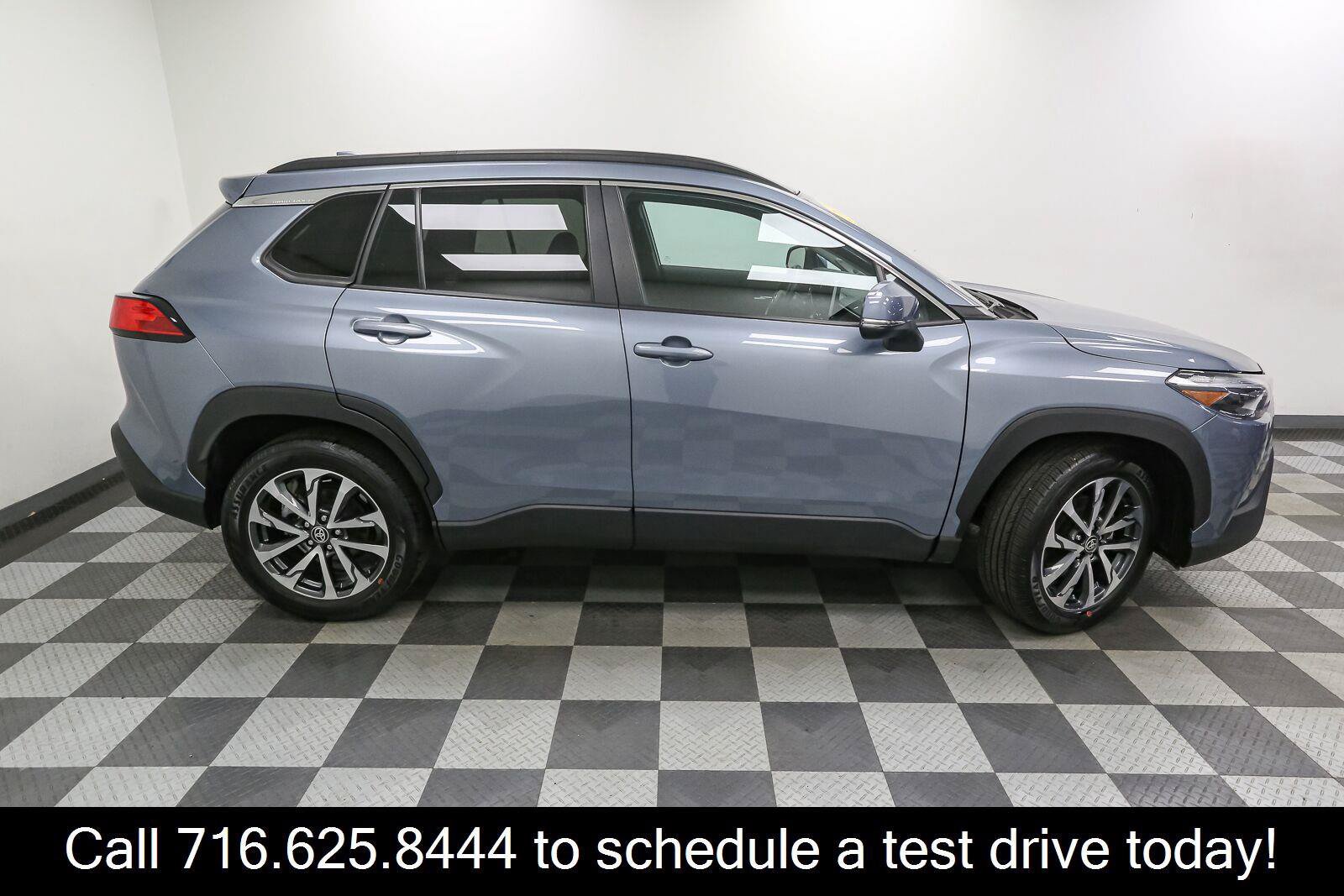 Certified 2023 Toyota Corolla Cross XLE w/ Convenience Package AWD/4WD image 8