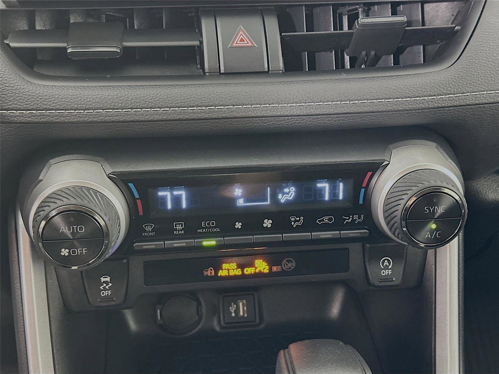 Certified 2025 Toyota RAV4 XLE AWD/4WD image 9