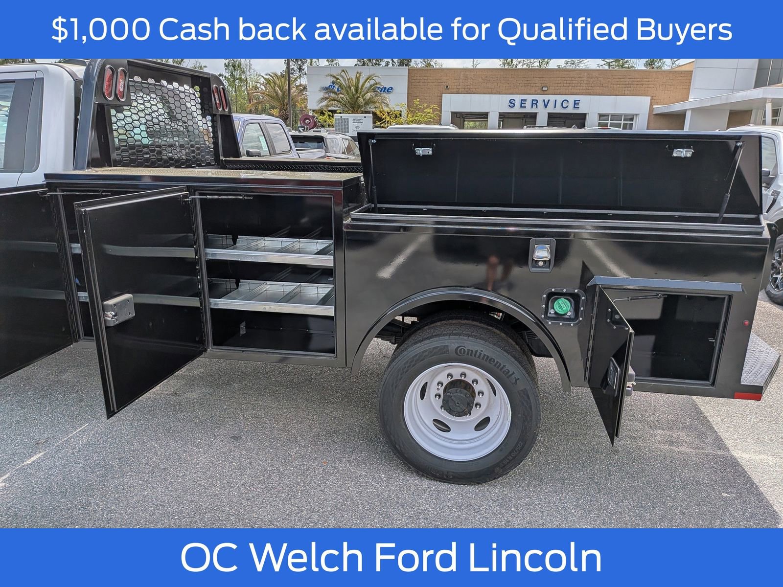 New 2026 Ford F550 4x4 Regular Cab Super Duty w/ XL Chrome Package image 8