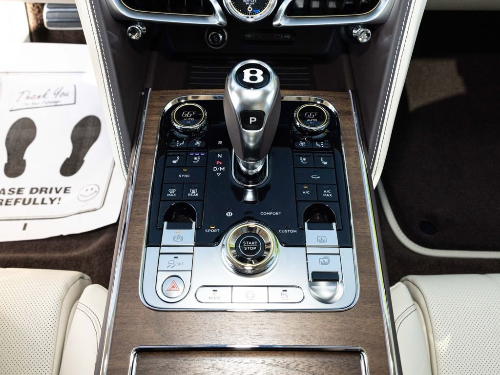 New 2026 Bentley Flying Spur Plug-In Hybrid AWD/4WD image 45