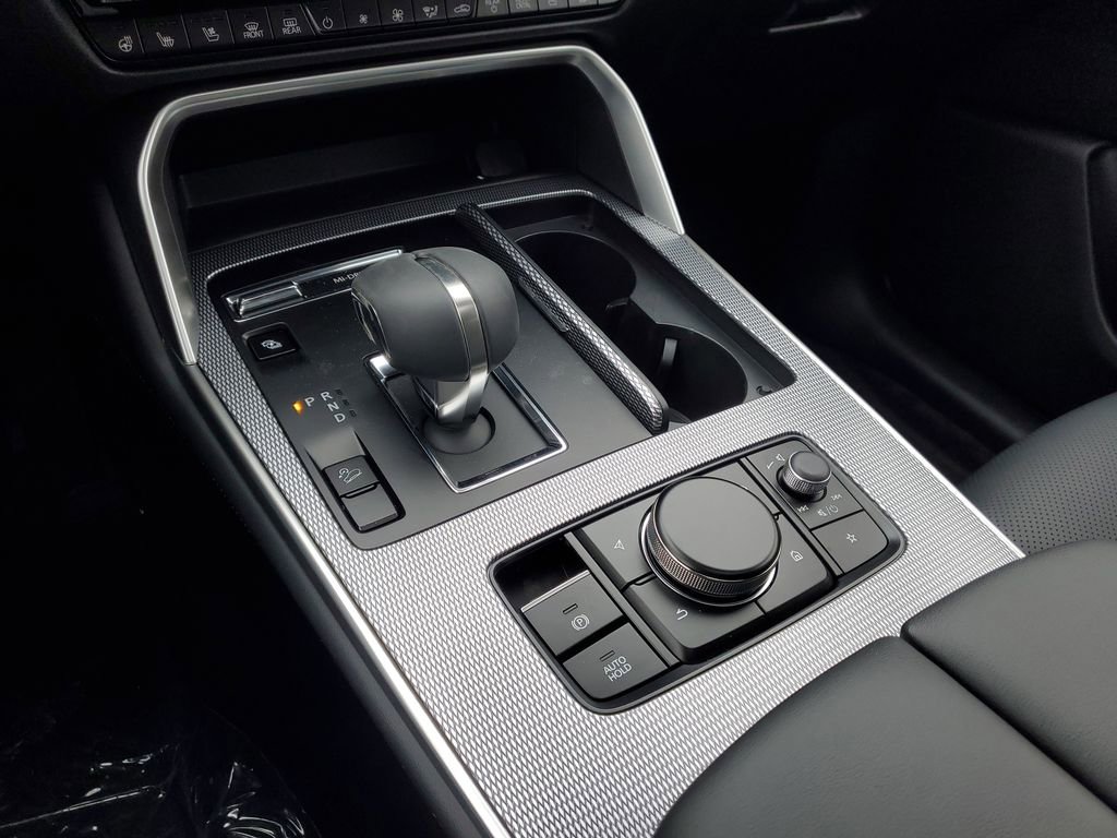 New 2026 MAZDA CX-90 Plug-In Hybrid w/ Preferred image 30