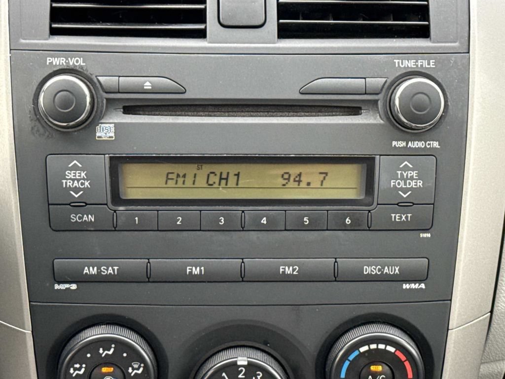 Used 2010 Toyota Corolla LE FWD image 14