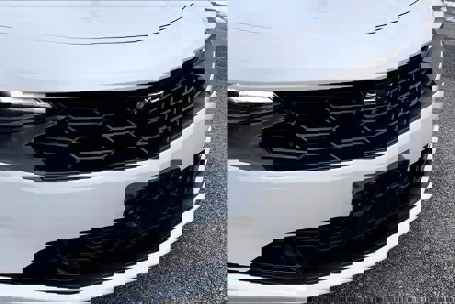 Used 2023 Chevrolet Camaro LT w/ Technology Package image 30