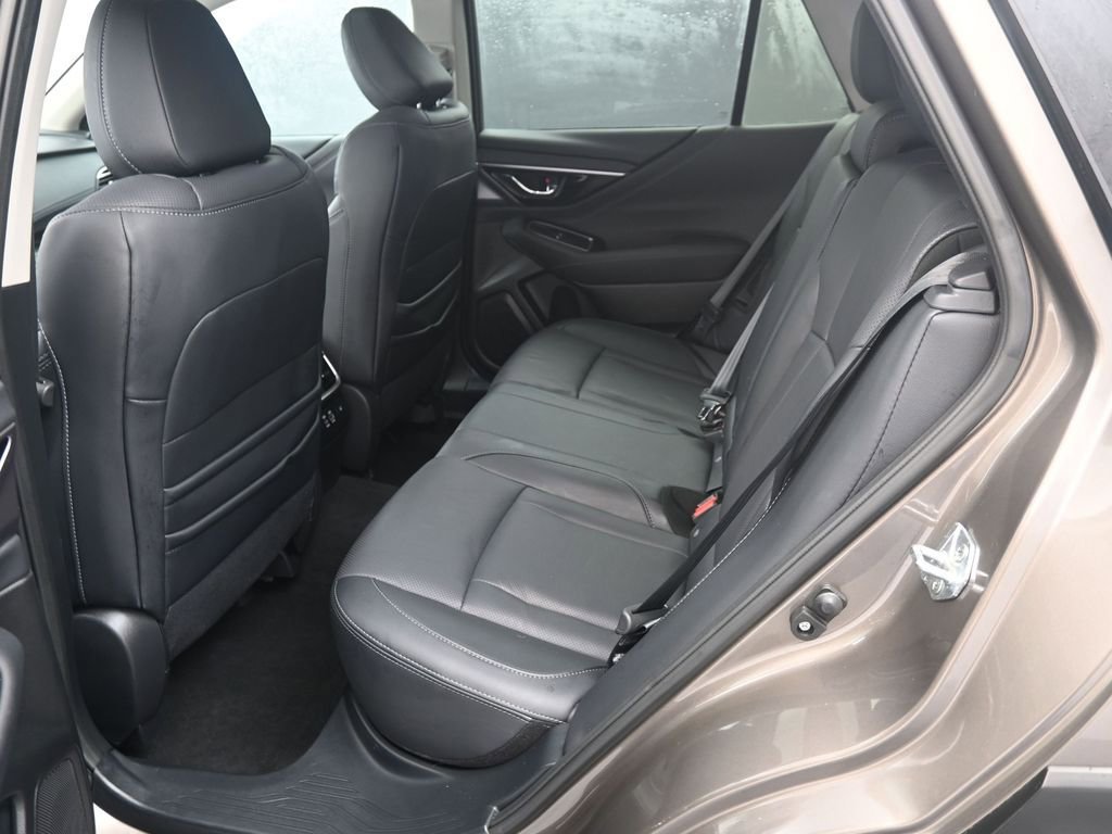 Used 2023 Subaru Outback Limited XT image 16