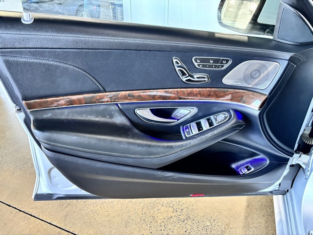 Used 2014 Mercedes-Benz S 550 Sedan image 11