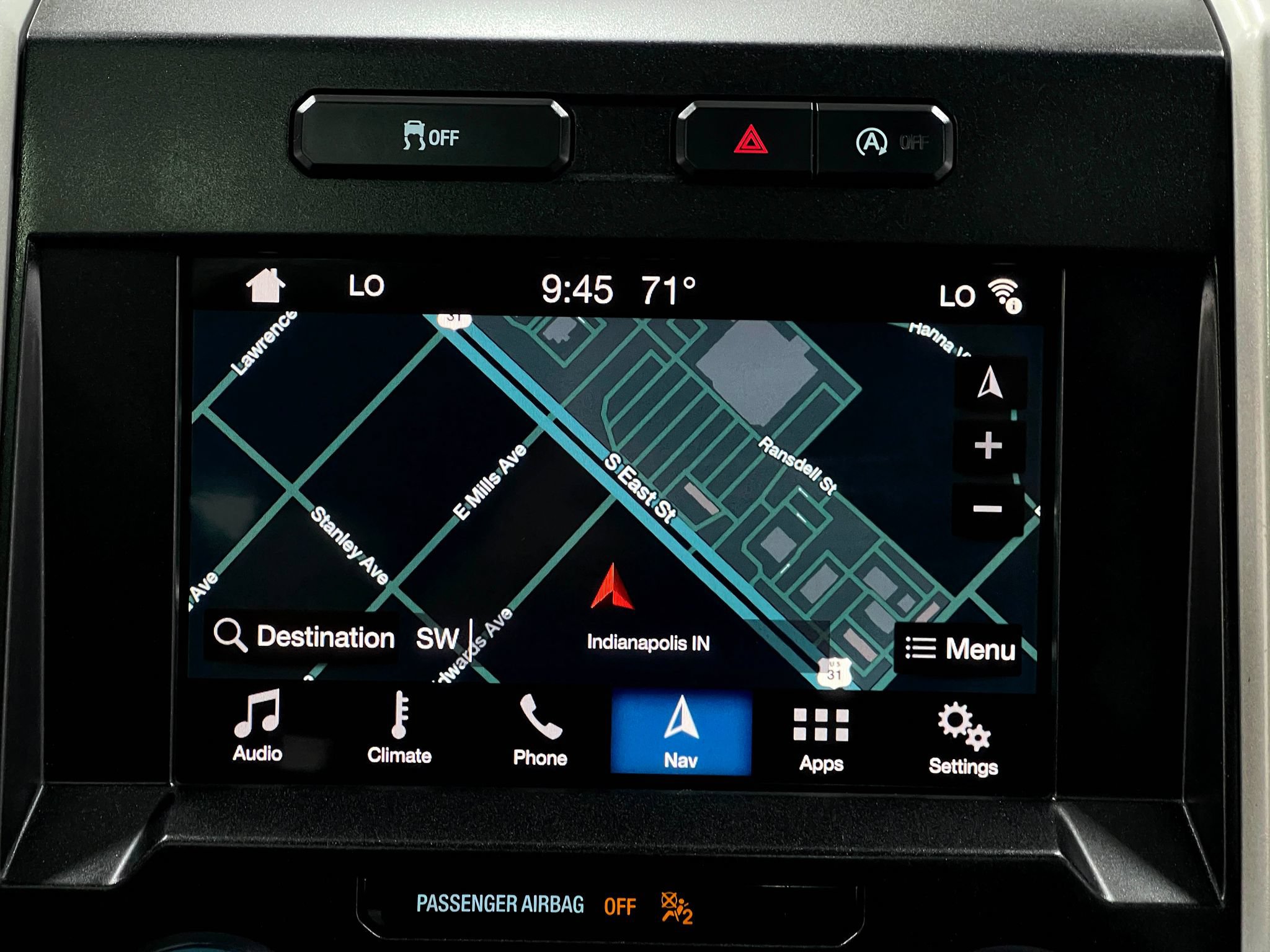 Used 2018 Ford F150 Lariat w/ Equipment Group 501A Mid AWD/4WD image 10