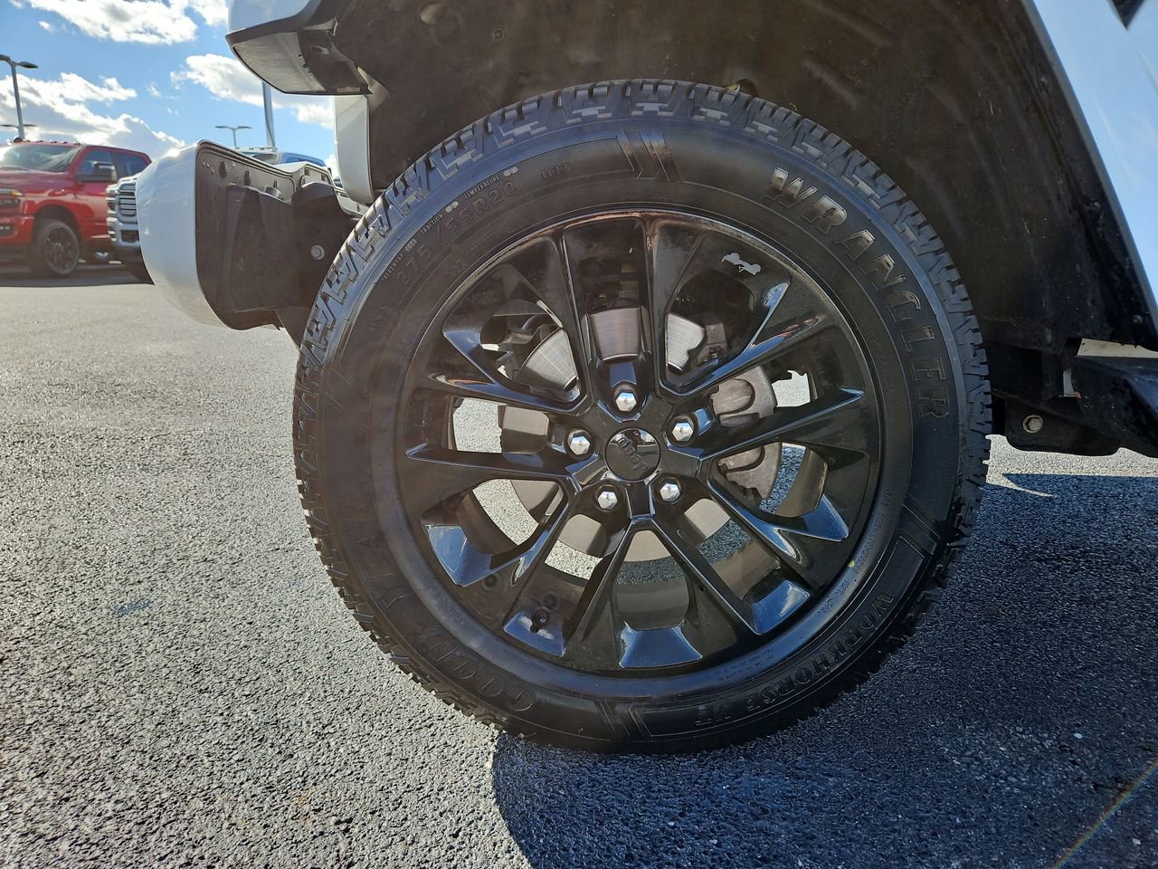 Used 2021 Jeep Wrangler Unlimited Sahara image 9