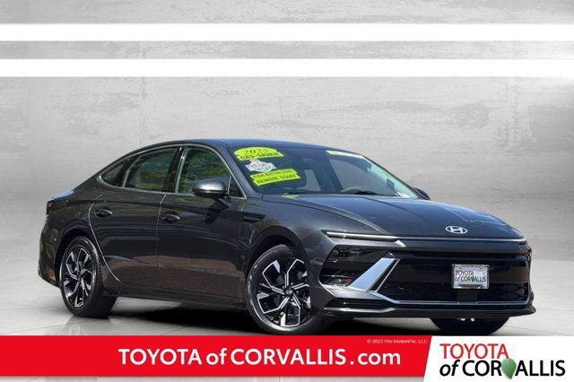 Certified 2025 Hyundai Sonata SEL FWD image 1