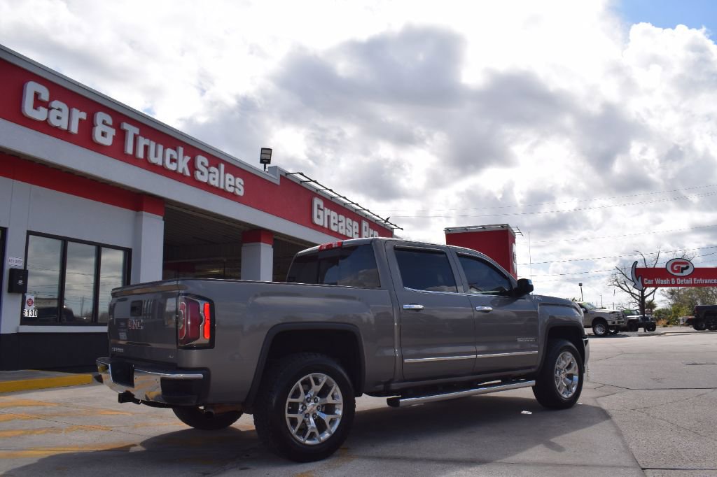 Used 2017 GMC Sierra 1500 SLT image 3
