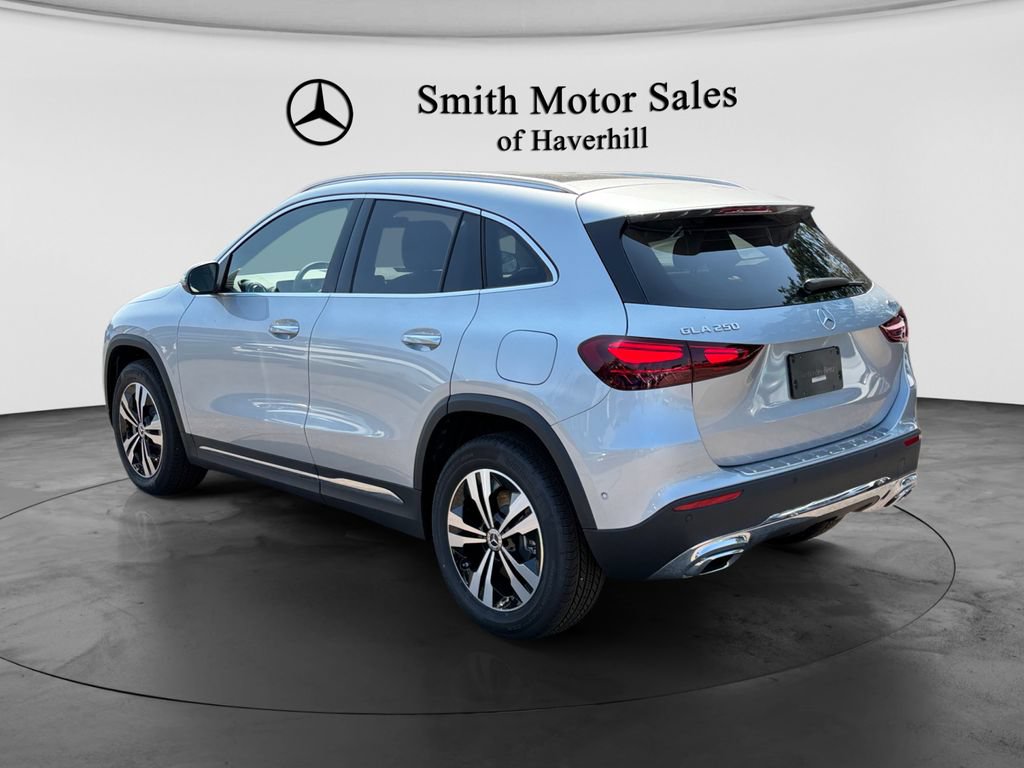 New 2026 Mercedes-Benz GLA 250 4MATIC image 3