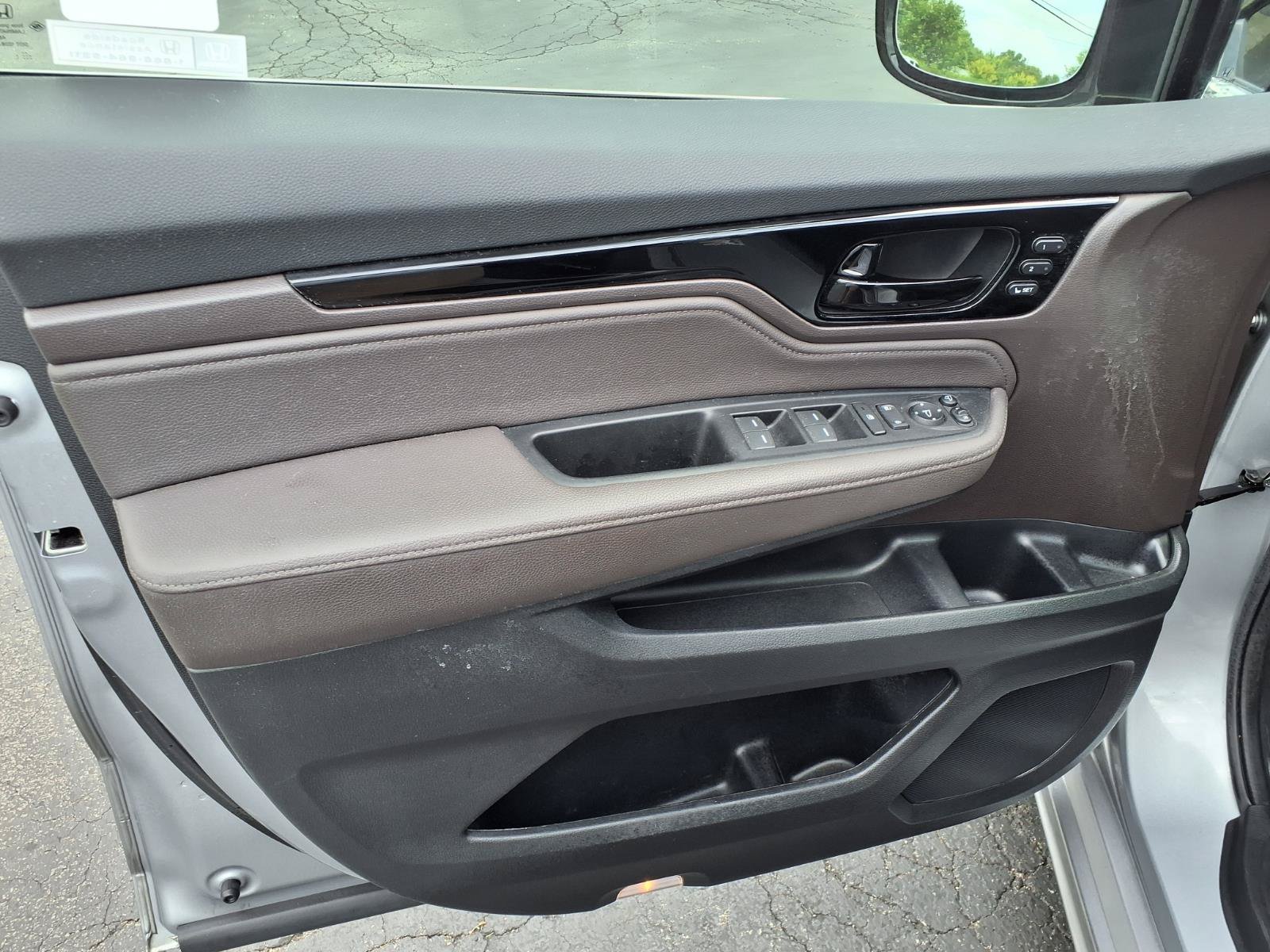 Certified 2023 Honda Odyssey Elite image 12