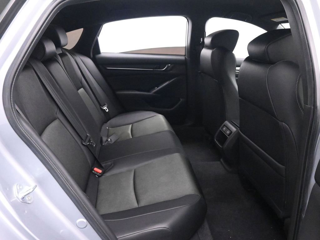 Used 2022 Honda Accord Sport image 18