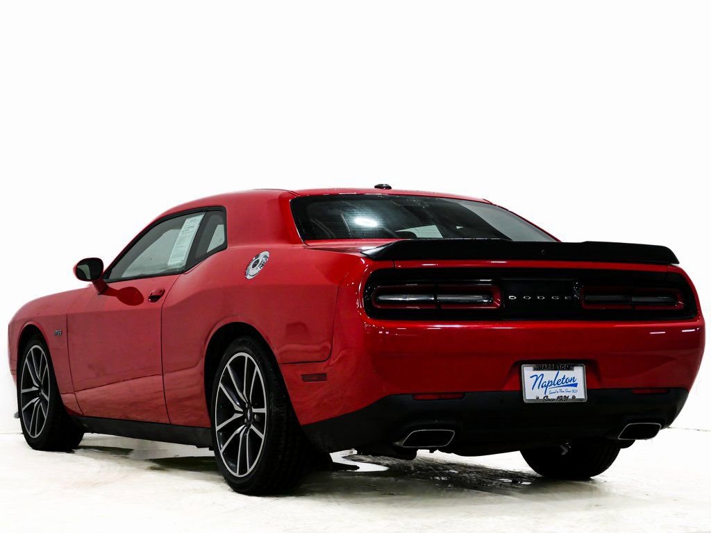 Used 2023 Dodge Challenger R/T image 8