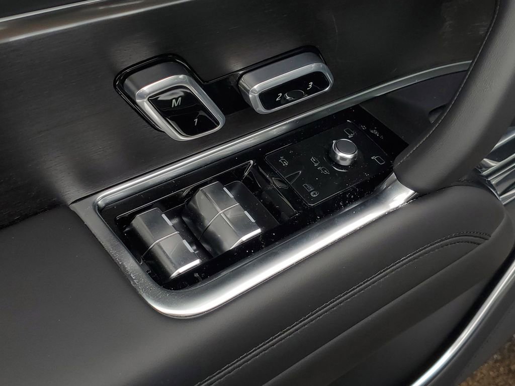 New 2026 Land Rover Range Rover SE AWD/4WD image 11
