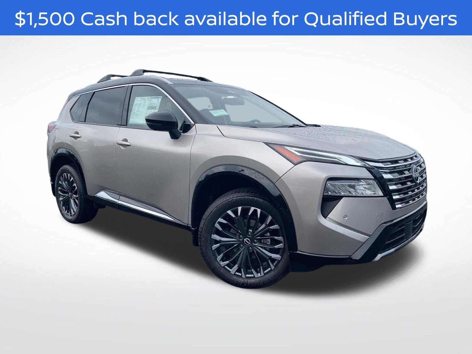New 2026 Nissan Rogue Platinum image 2