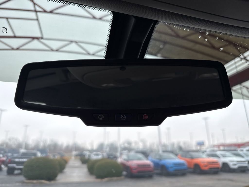 Used 2014 GMC Sierra 1500 SLT w/ All-Terrain Package image 19