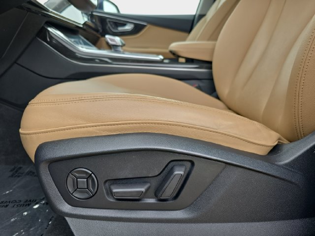 Used 2020 Audi Q7 3.0T Premium Plus AWD/4WD image 33