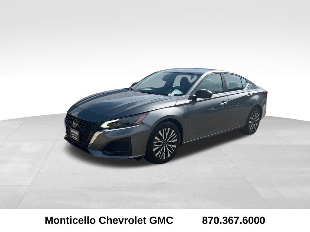 Used 2024 Nissan Altima 2.5 SV image 7