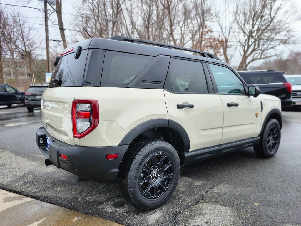 Used 2025 Ford Bronco Sport Badlands image 5