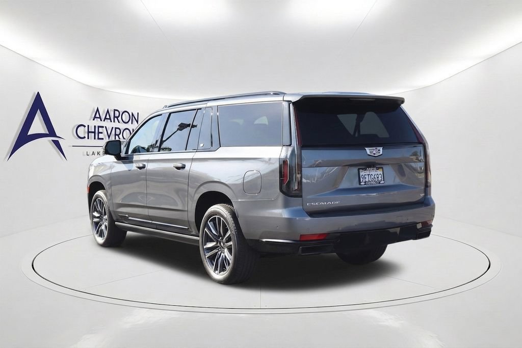 Used 2022 Cadillac Escalade ESV Sport Platinum AWD/4WD image 7