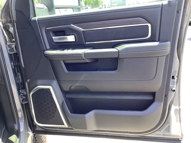 New 2026 RAM 2500 Laramie w/ Night Edition AWD/4WD image 43