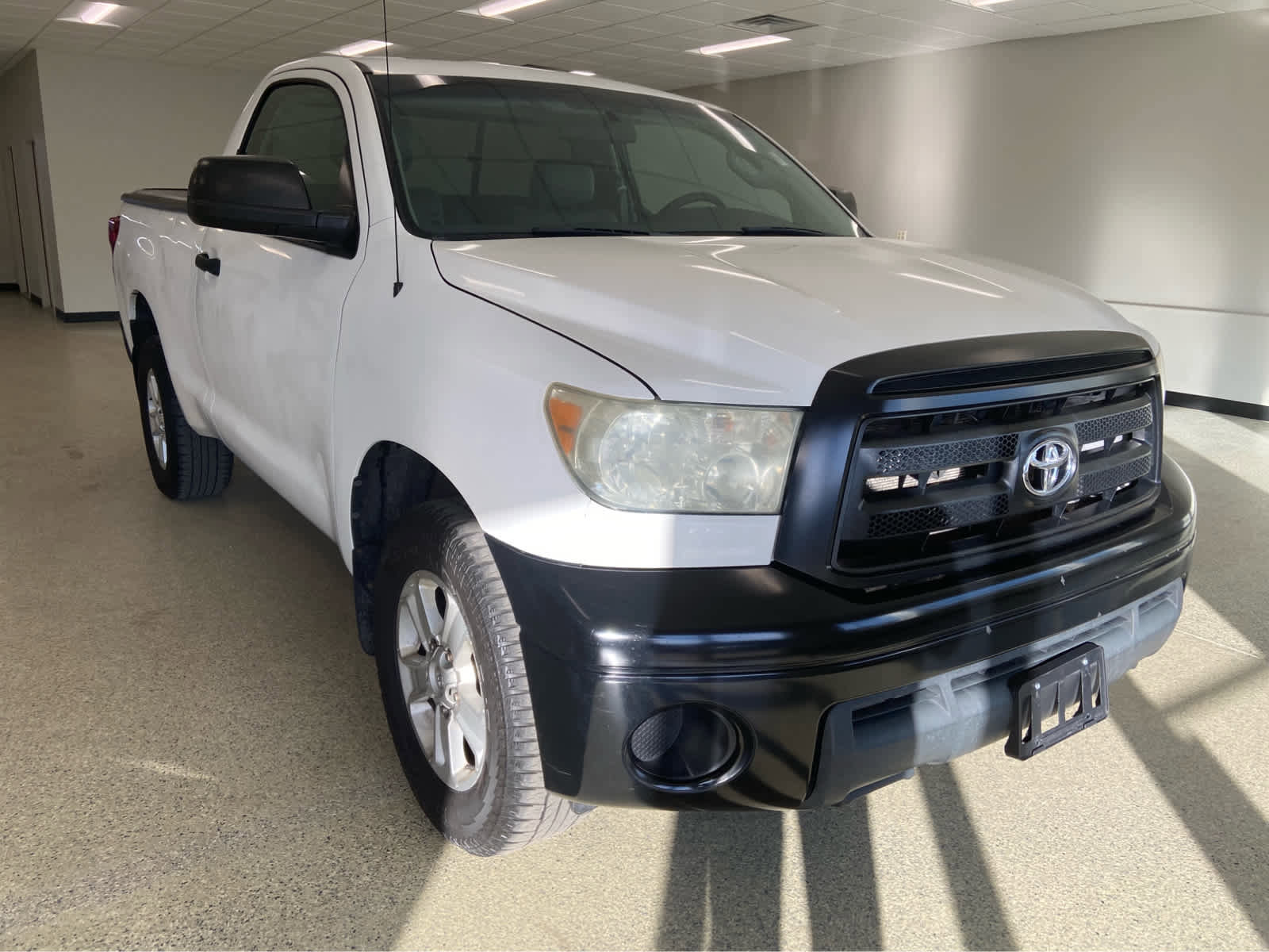 Used 2010 Toyota Tundra 2WD Regular Cab image 3