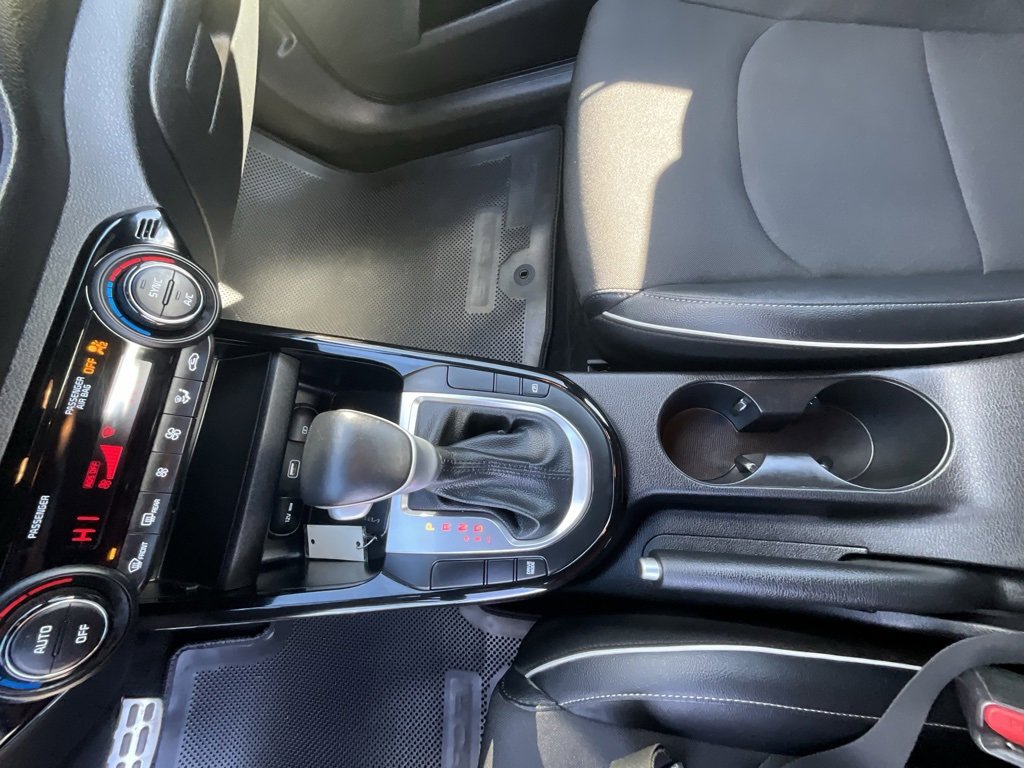 Used 2023 Kia Forte GT-Line image 20