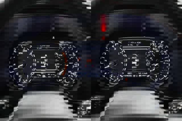 Used 2025 Nissan Rogue SV image 24