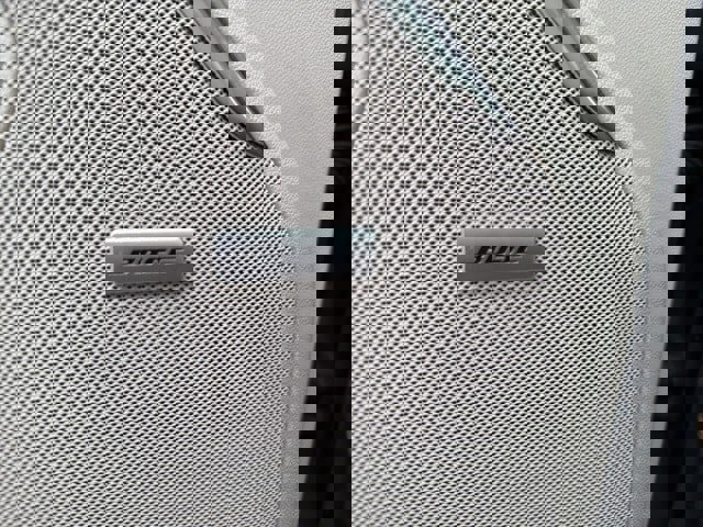 Used 2021 GMC Yukon Denali w/ Denali Premium Package image 10