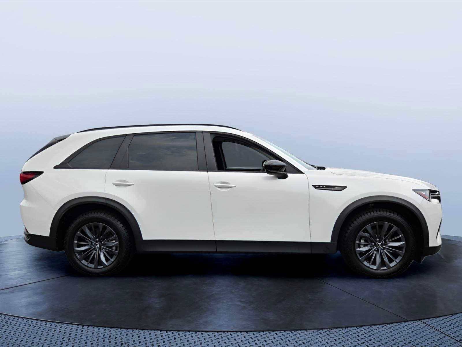 Used 2025 MAZDA CX-70 3.3 Turbo w/ Preferred Package AWD/4WD image 7