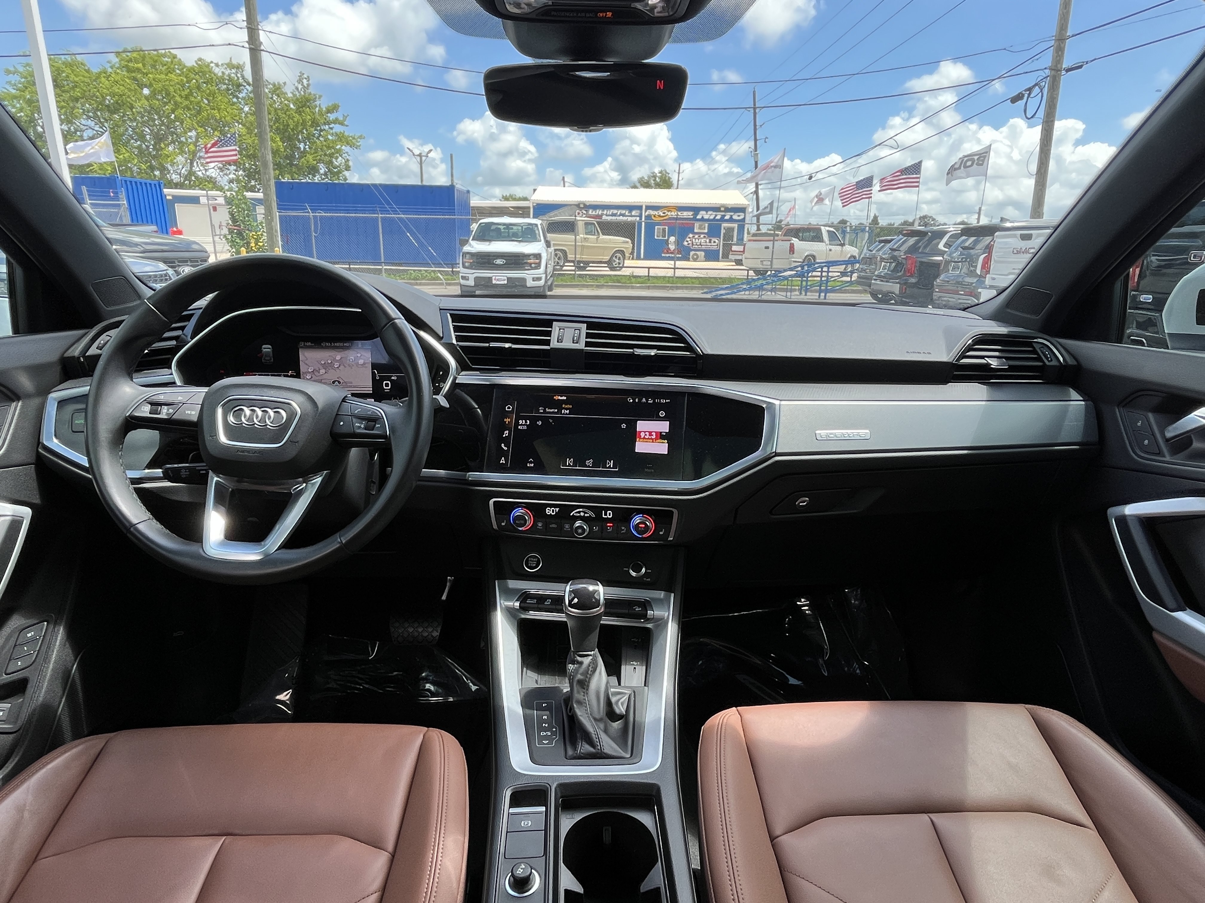 Used 2023 Audi Q3 2.0T Premium Plus AWD/4WD image 36