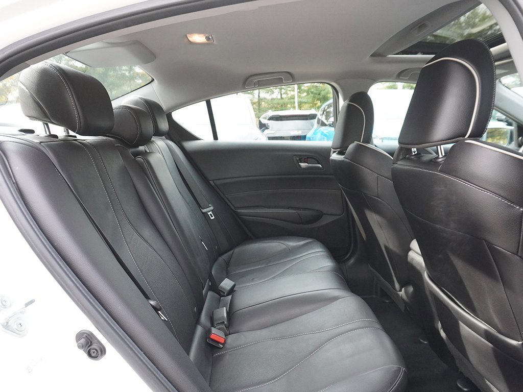 Used 2021 Acura ILX w/ Premium Package image 35