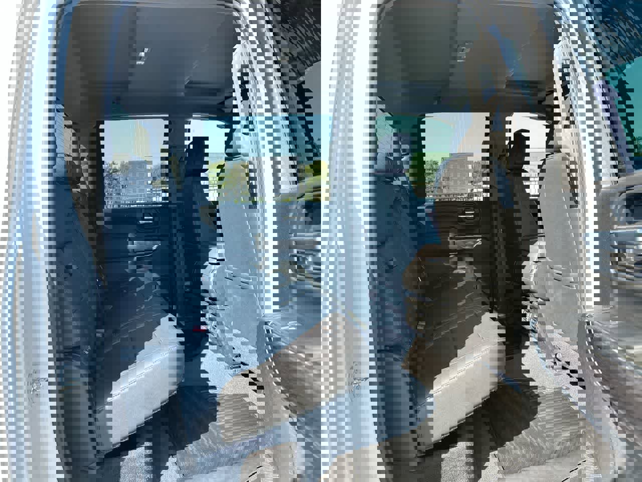 Used 2022 Chevrolet Silverado 3500 LTZ w/ Snow Plow Prep/Camper Package image 25