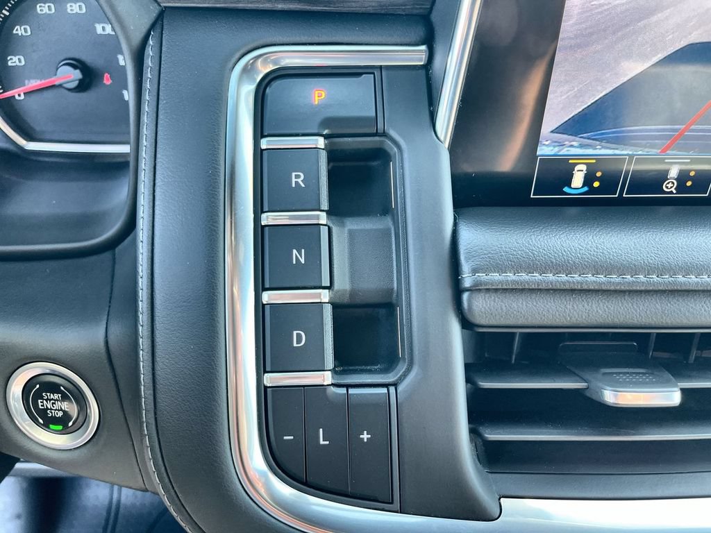 Used 2021 Chevrolet Tahoe LT w/ LT Signature Package AWD/4WD image 15