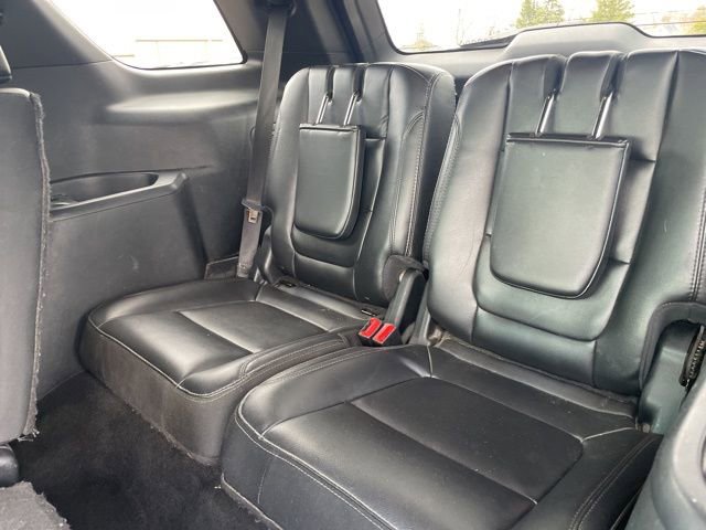 Used 2017 Ford Explorer Limited image 10