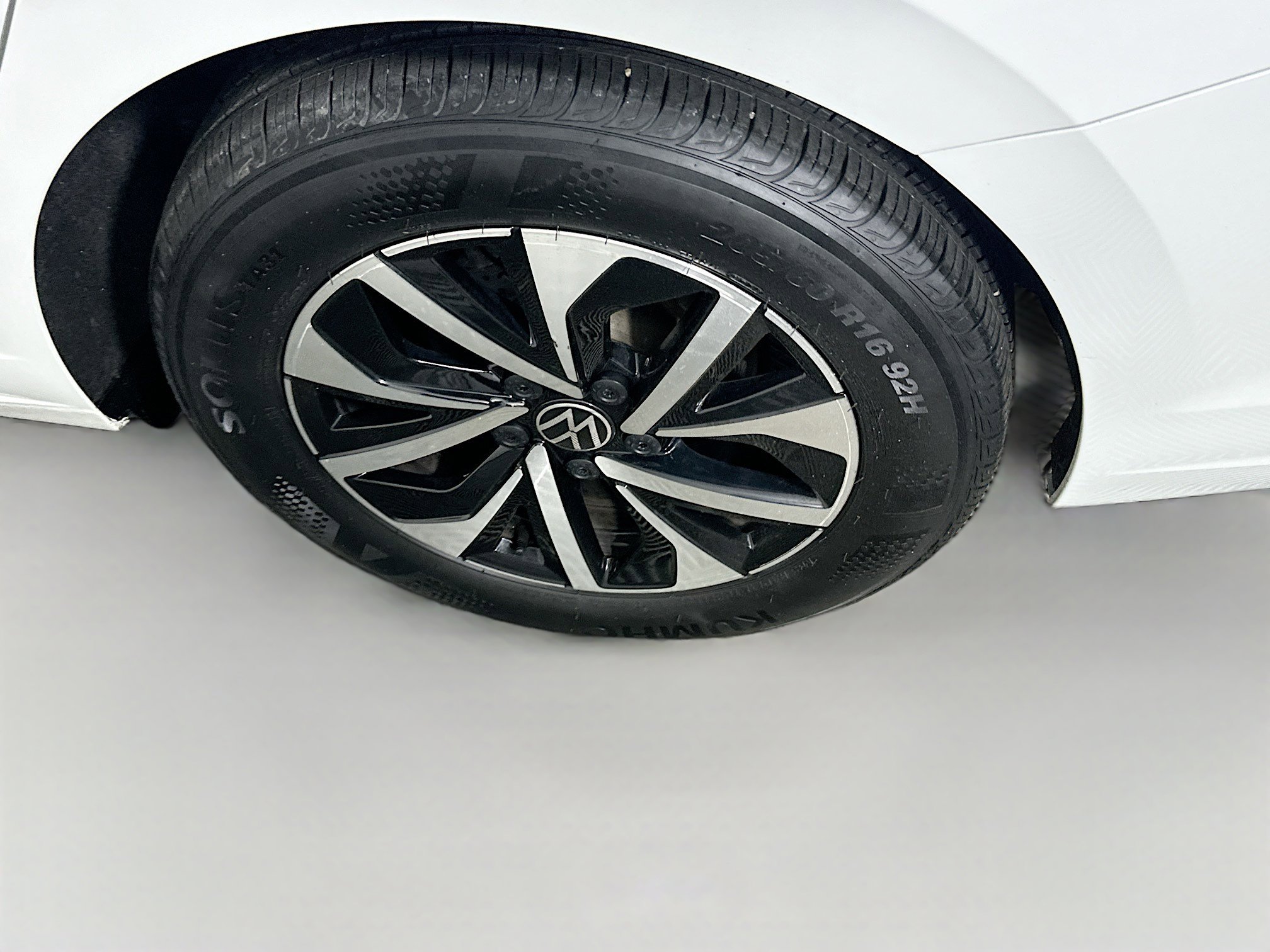 Used 2025 Volkswagen Jetta S image 11