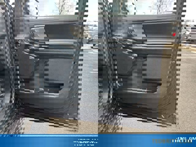 Certified 2025 Ford Expedition Max Platinum image 23