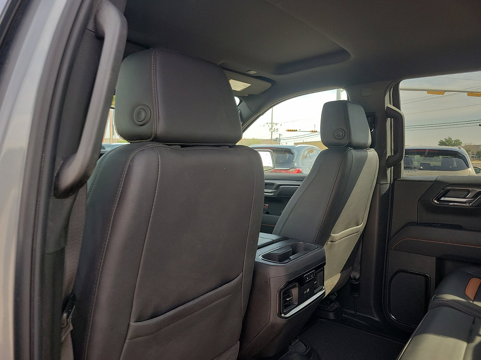Used 2025 GMC Sierra 1500 AT4 AWD/4WD image 13