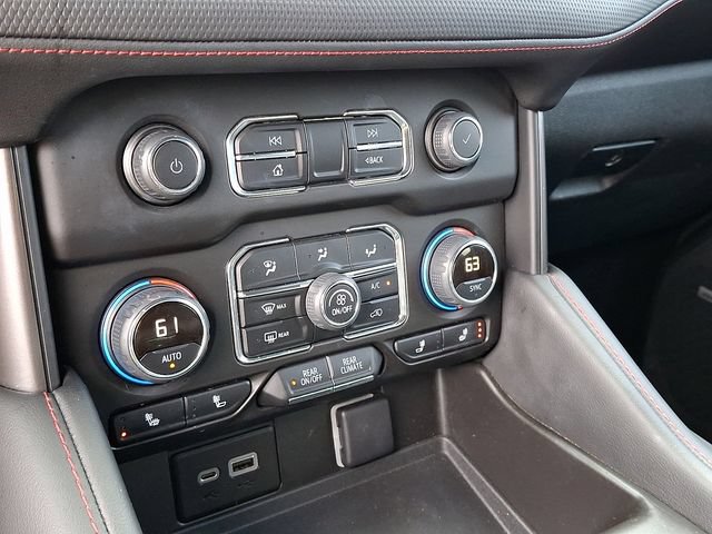 Used 2021 Chevrolet Suburban RST AWD/4WD image 17