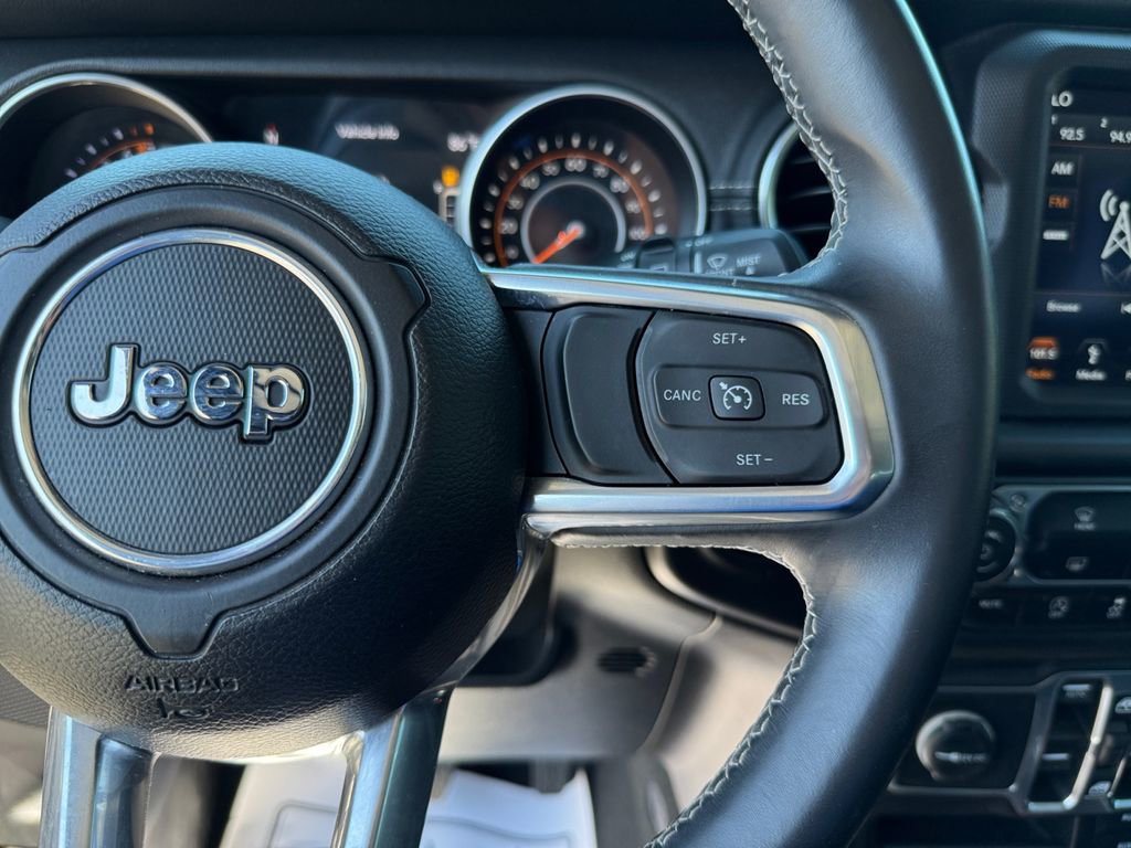 Used 2018 Jeep Wrangler Unlimited Sahara image 20