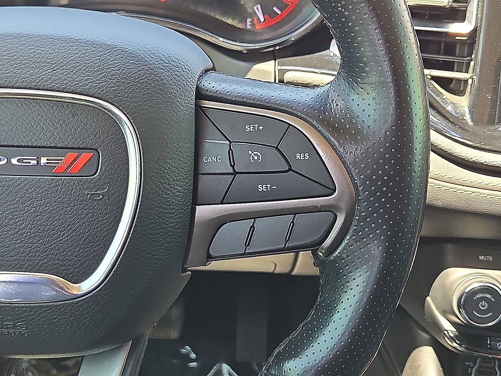 Used 2021 Dodge Durango SXT w/ Trailer Tow Group IV RWD image 18