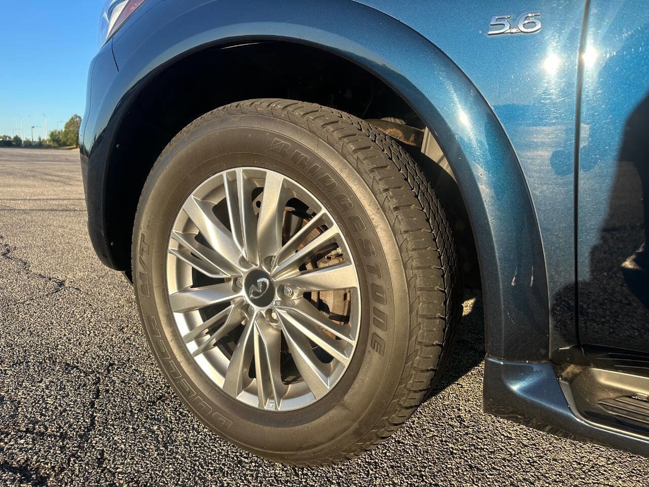 Used 2018 INFINITI QX80 4WD w/ Driver Assistance Package image 30