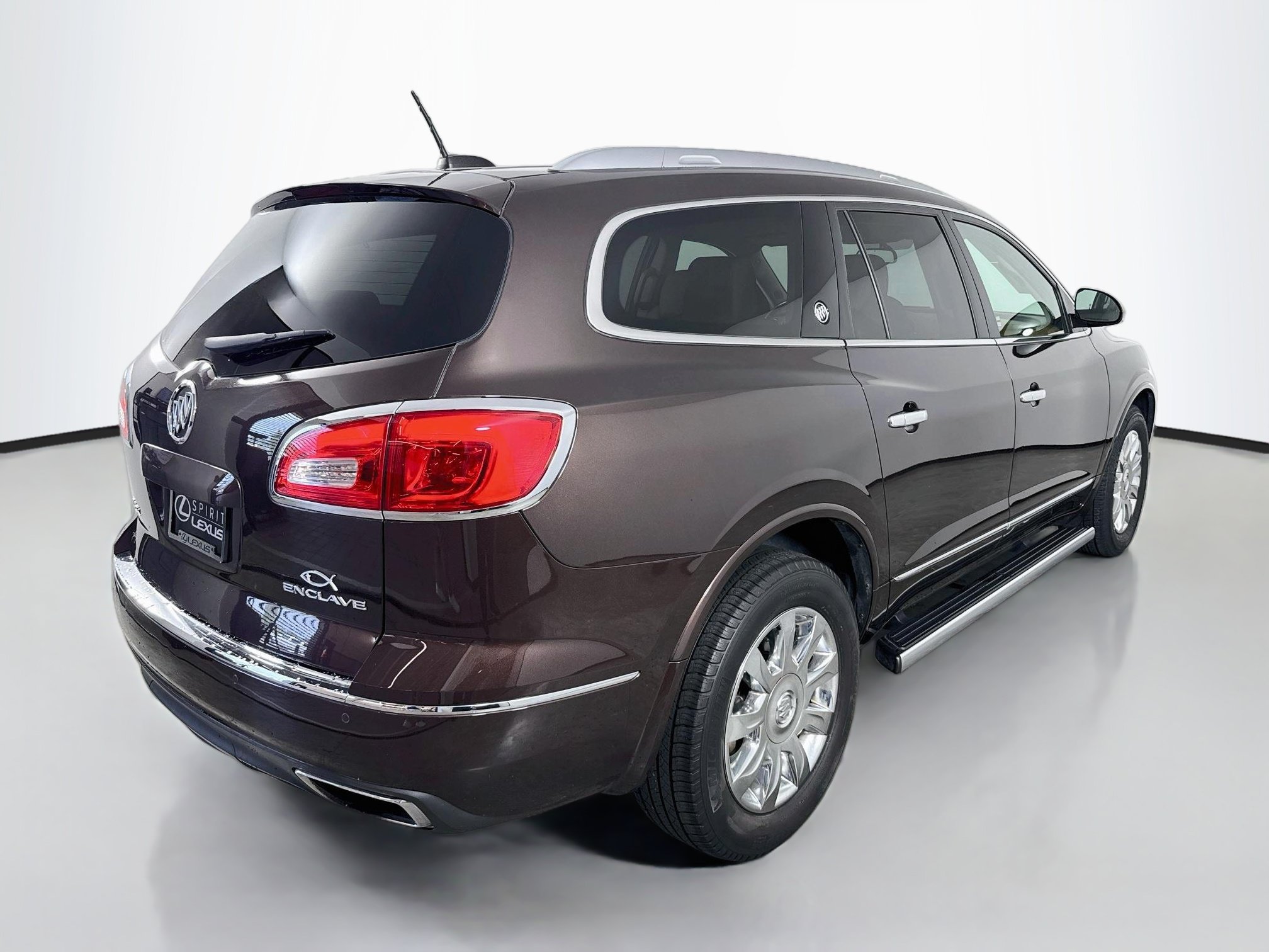 Used 2016 Buick Enclave Leather FWD image 7