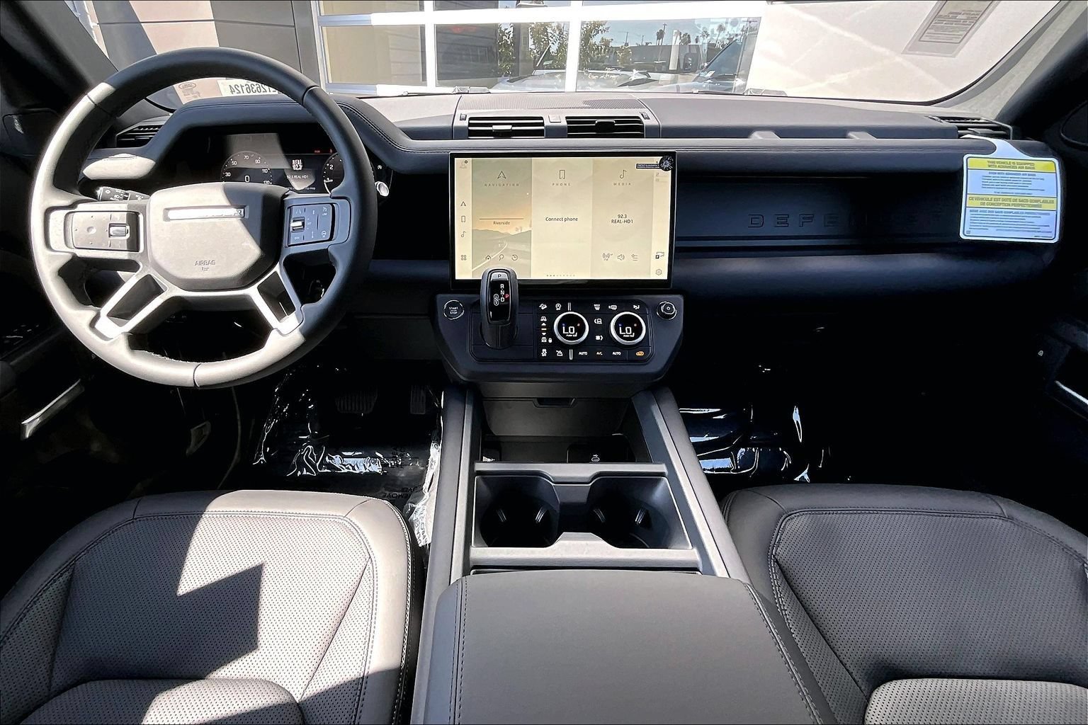 New 2026 Land Rover Defender 110 X-Dynamic SE AWD/4WD image 5