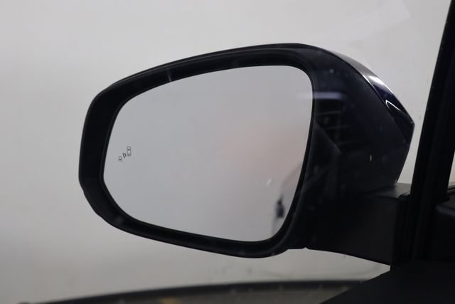 Used 2023 Subaru Solterra AWD image 34